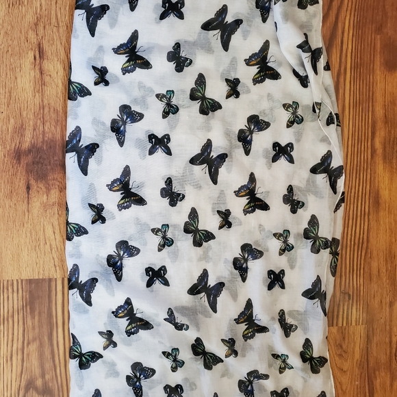 Accessories - Butterfly Wrap/Scarf
